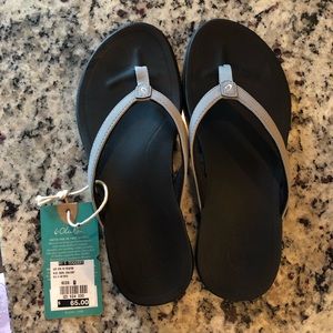 Brand new OluKai flip flops